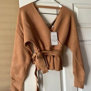 NWT Zesica | Tan Ribbed Surplice Peplum Sweater
